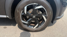Nissan Juke 1.0 DiG-T 114 N-Connecta 5dr Petrol Hatchback
